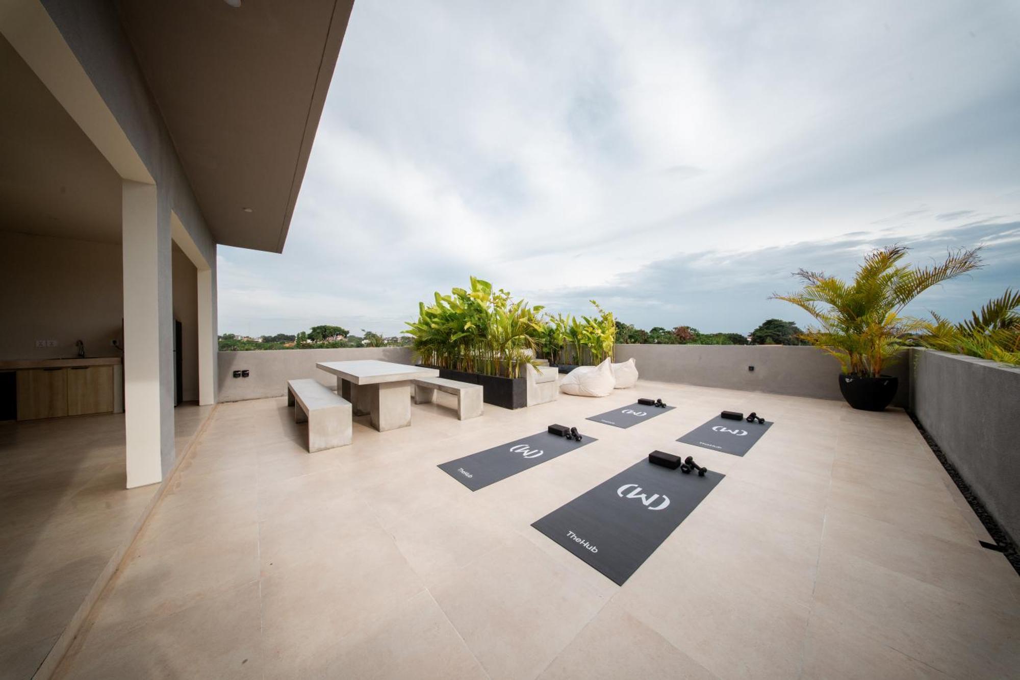 Thehub Pererenan Coworking, Pool And Rooftop Canggu Eksteriør billede