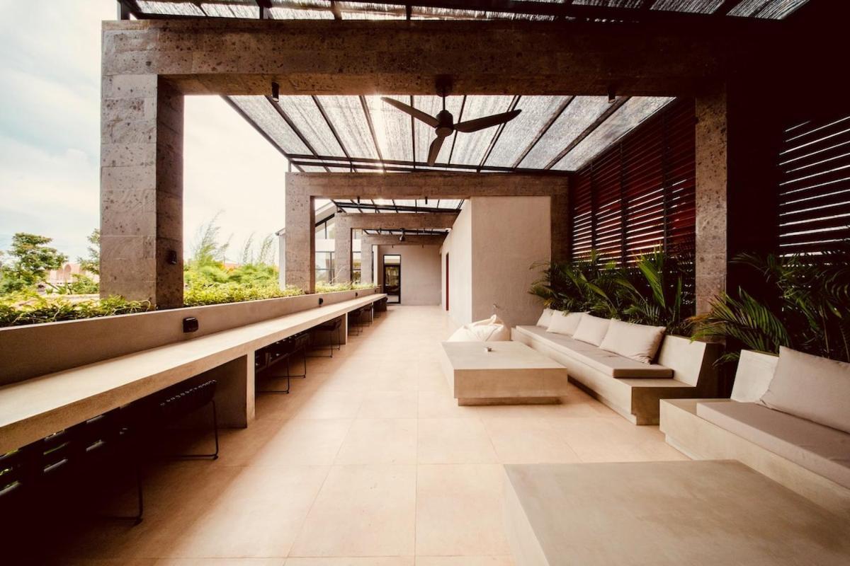 Thehub Pererenan Coworking, Pool And Rooftop Canggu Eksteriør billede